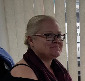 cropped-debbie-1-2.png